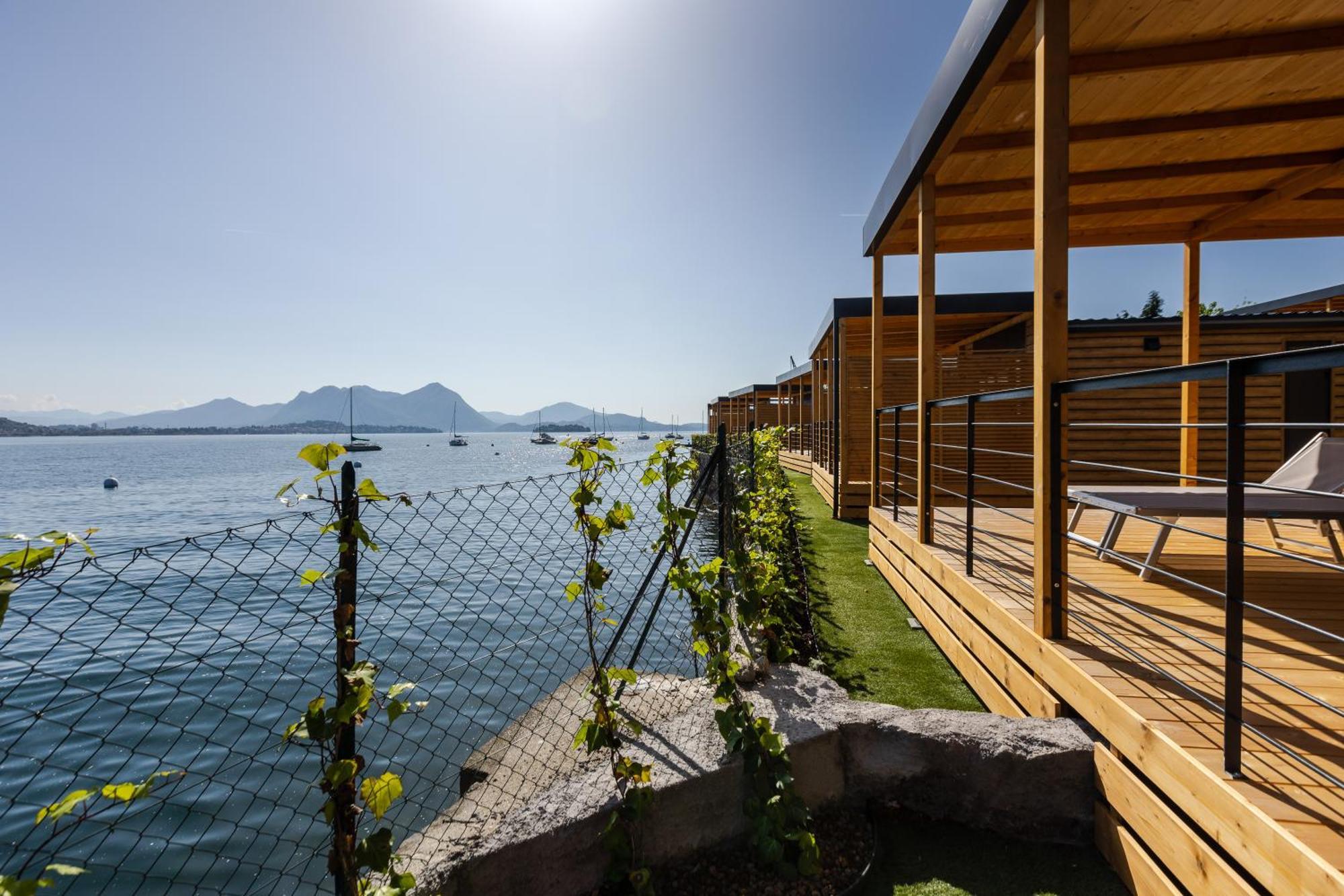 Lago Maggiore Bay Бавено Екстер'єр фото